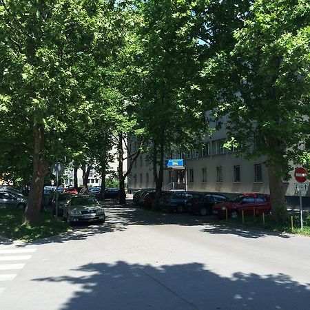 Simple Accommodation Vodmat Ljubljana Exterior photo