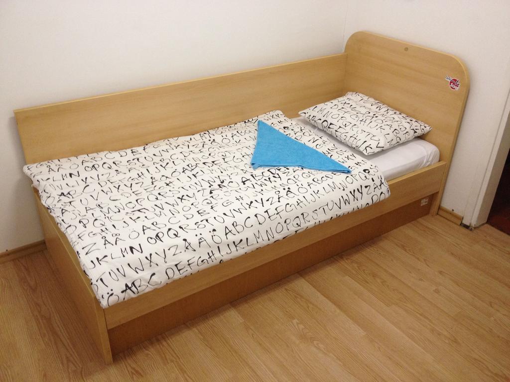 Simple Accommodation Vodmat Ljubljana Room photo